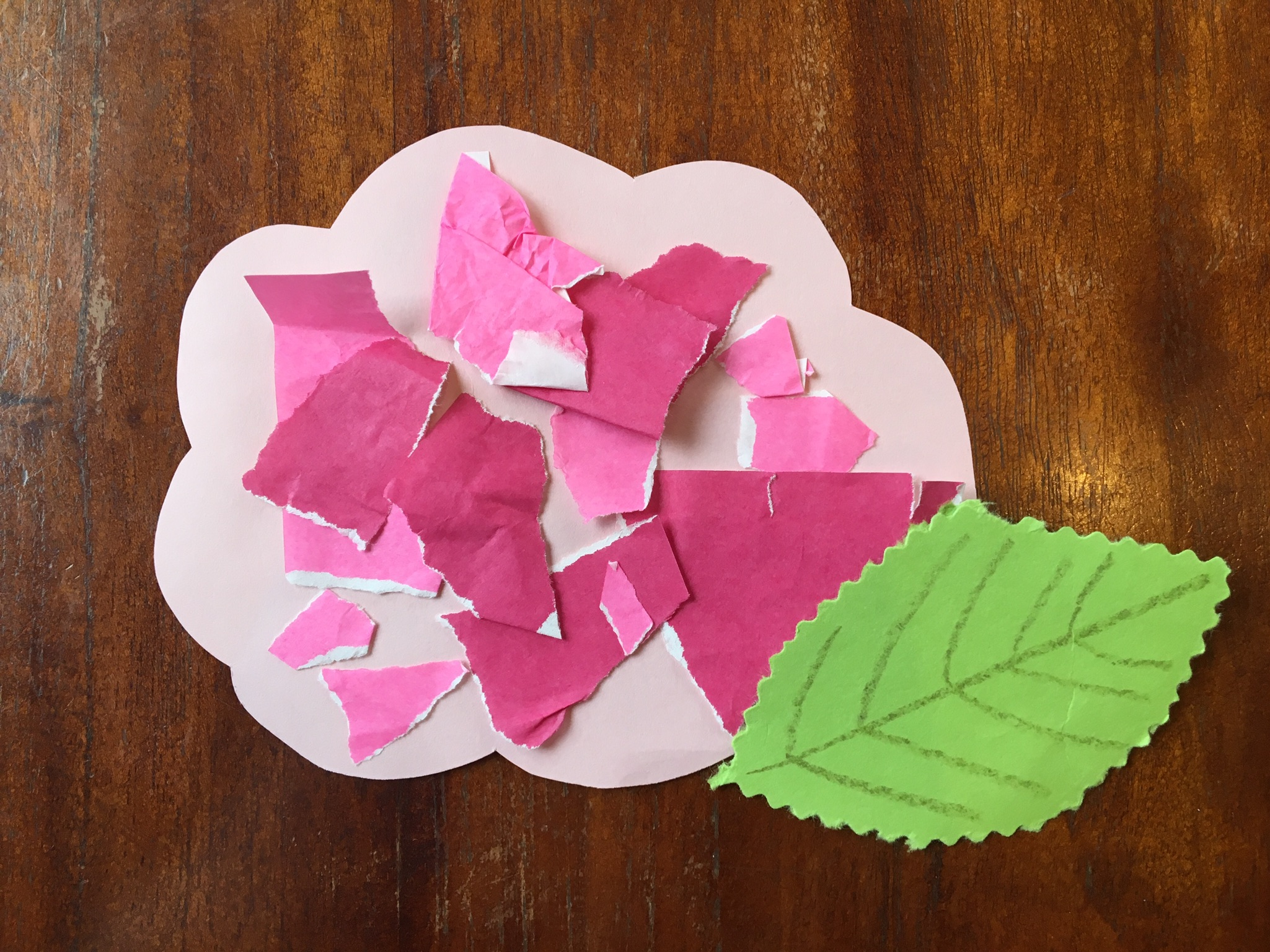 制作 あじさい 【簡単】折り紙で紫陽花（あじさい）を作ってみよう！きれいに折るコツは？