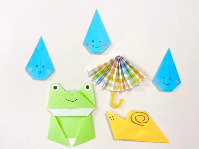 折り紙「カエル」ー簡単！３歳児から一人で折れる平面カエルー